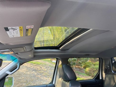 Used 2011 Honda Ridgeline RTL image 10