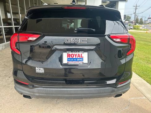 Used 2020 GMC Terrain SLT w/ Preferred Package FWD image 6