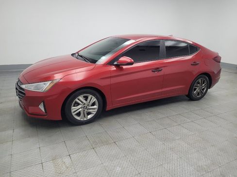 Used 2019 Hyundai Elantra SEL FWD image 2