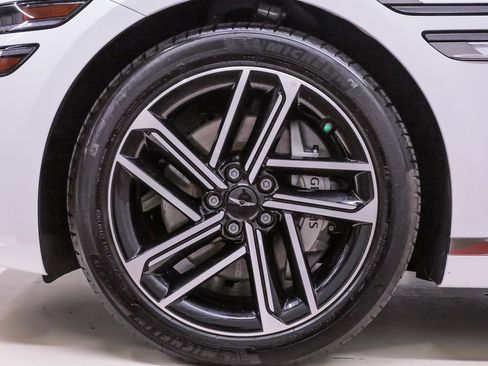 Certified 2025 Genesis G80 2.5T Advanced image 27