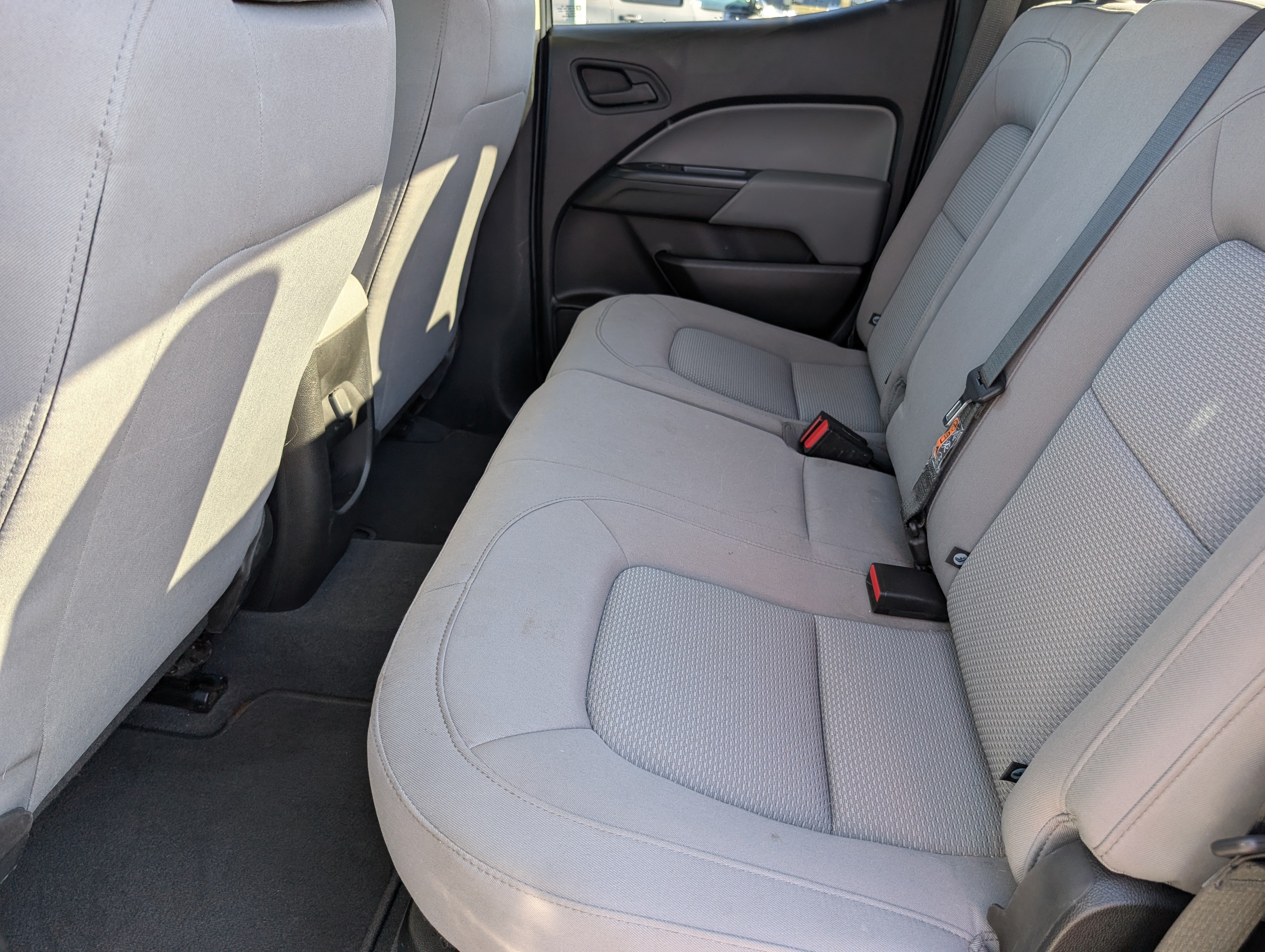 Used 2019 Chevrolet Colorado W/T w/ WT Convenience Package RWD image 13
