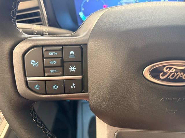 New 2026 Ford F350 Lariat w/ Lariat Premium Package AWD/4WD image 22