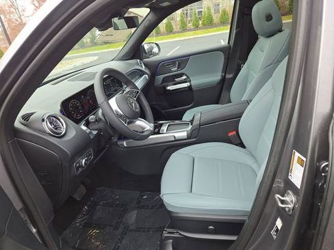 New 2026 Mercedes-Benz GLB 250 4MATIC image 24