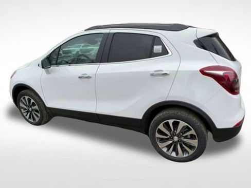 Used 2022 Buick Encore Preferred w/ Safety Package image 7