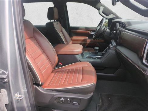 Used 2024 GMC Sierra 1500 Denali Ultimate image 17
