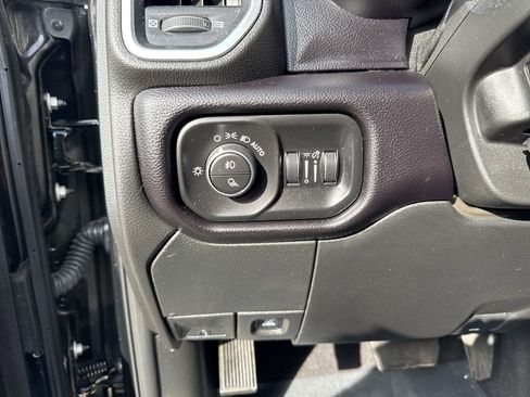 Used 2021 RAM 2500 Laramie image 19