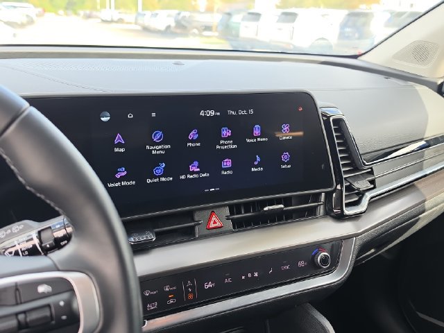 Certified 2025 Kia Sportage EX FWD image 23