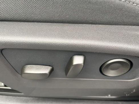 New 2026 Chevrolet Silverado 1500 Custom image 18