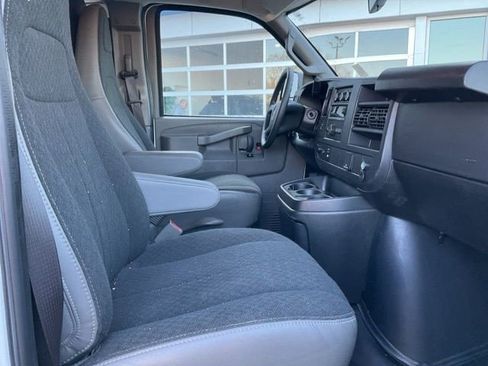 Certified 2024 GMC Savana 2500 w/ Driver Convenience Package image 16