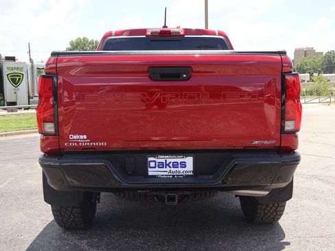 Certified 2024 Chevrolet Colorado ZR2 w/ Technology Package AWD/4WD image 6