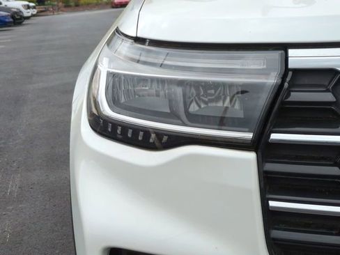 New 2026 Ford Explorer Active image 10