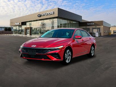 New 2025 Hyundai Elantra Limited