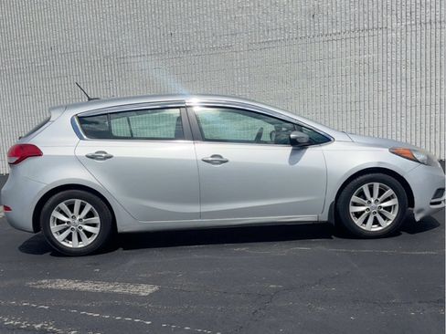 Used 2015 Kia Forte EX FWD image 6