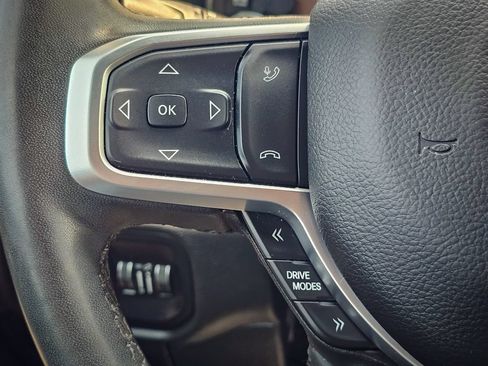 Used 2025 RAM 1500 Big Horn AWD/4WD image 19