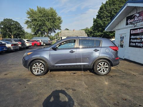 Used 2016 Kia Sportage LX AWD/4WD image 6