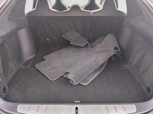 Used 2018 Tesla Model X P100D image 6