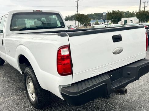Used 2015 Ford F250 XL w/ Power Equipment Group AWD/4WD image 7