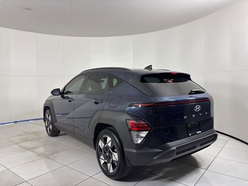 Certified 2025 Hyundai Kona SEL image 3