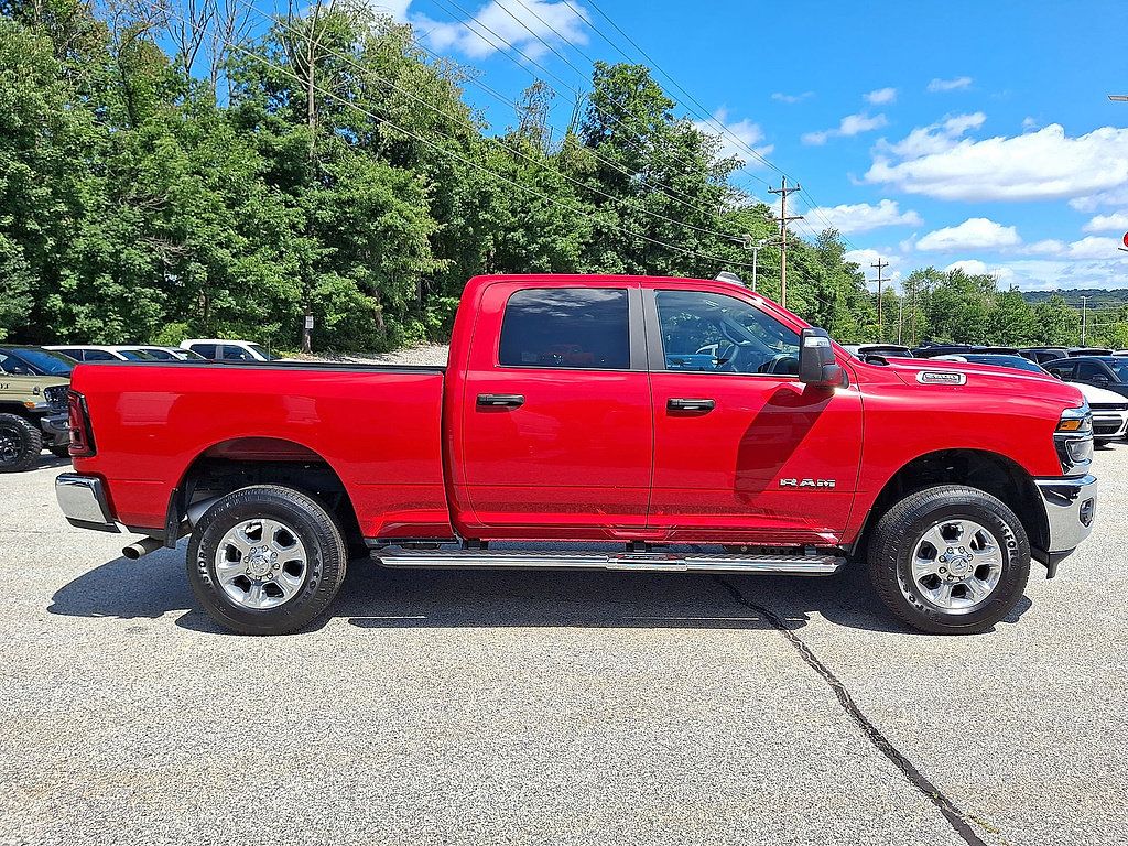 Used 2026 RAM 2500 Big Horn AWD/4WD image 25