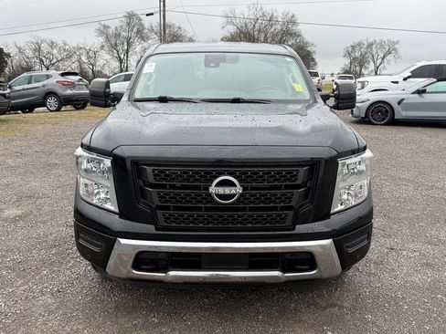 Used 2023 Nissan Titan SV w/ SV Convenience Package image 22