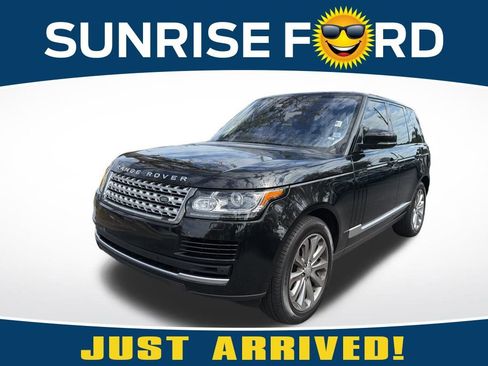 Used 2017 Land Rover Range Rover HSE image 1