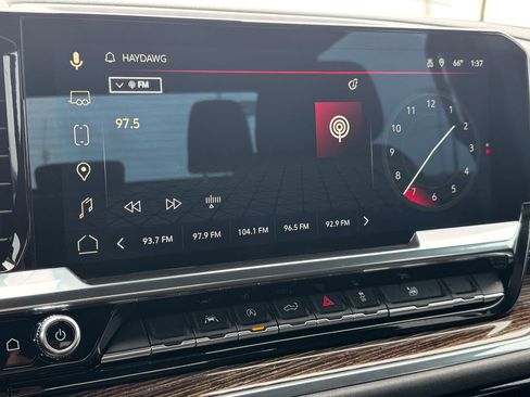 Used 2024 GMC Sierra 1500 Elevation image 23