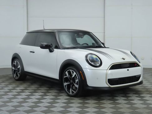 New 2026 MINI Cooper S image 3