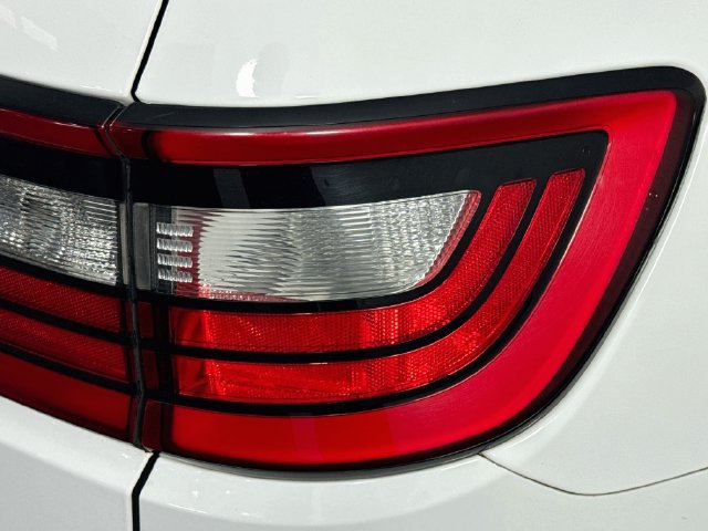 Used 2018 Dodge Durango SRT w/ Technology Group AWD/4WD image 29
