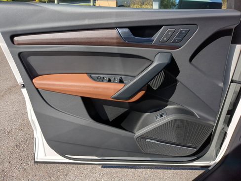 Used 2023 Audi Q5 2.0T Premium Plus w/ Premium Plus Package image 18