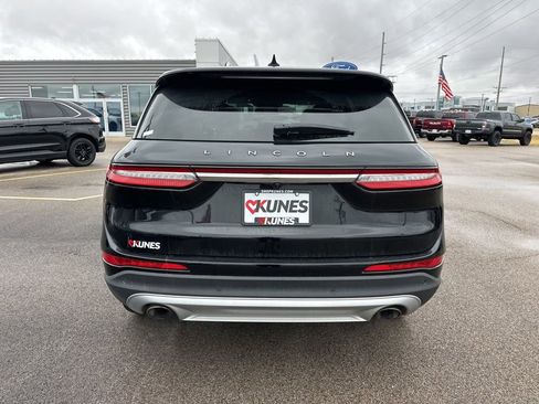 Used 2022 Lincoln Corsair AWD w/ Premium Package image 13