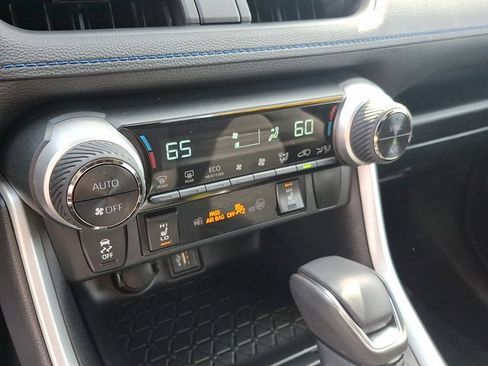 Certified 2024 Toyota RAV4 SE w/ Convenience Package image 16