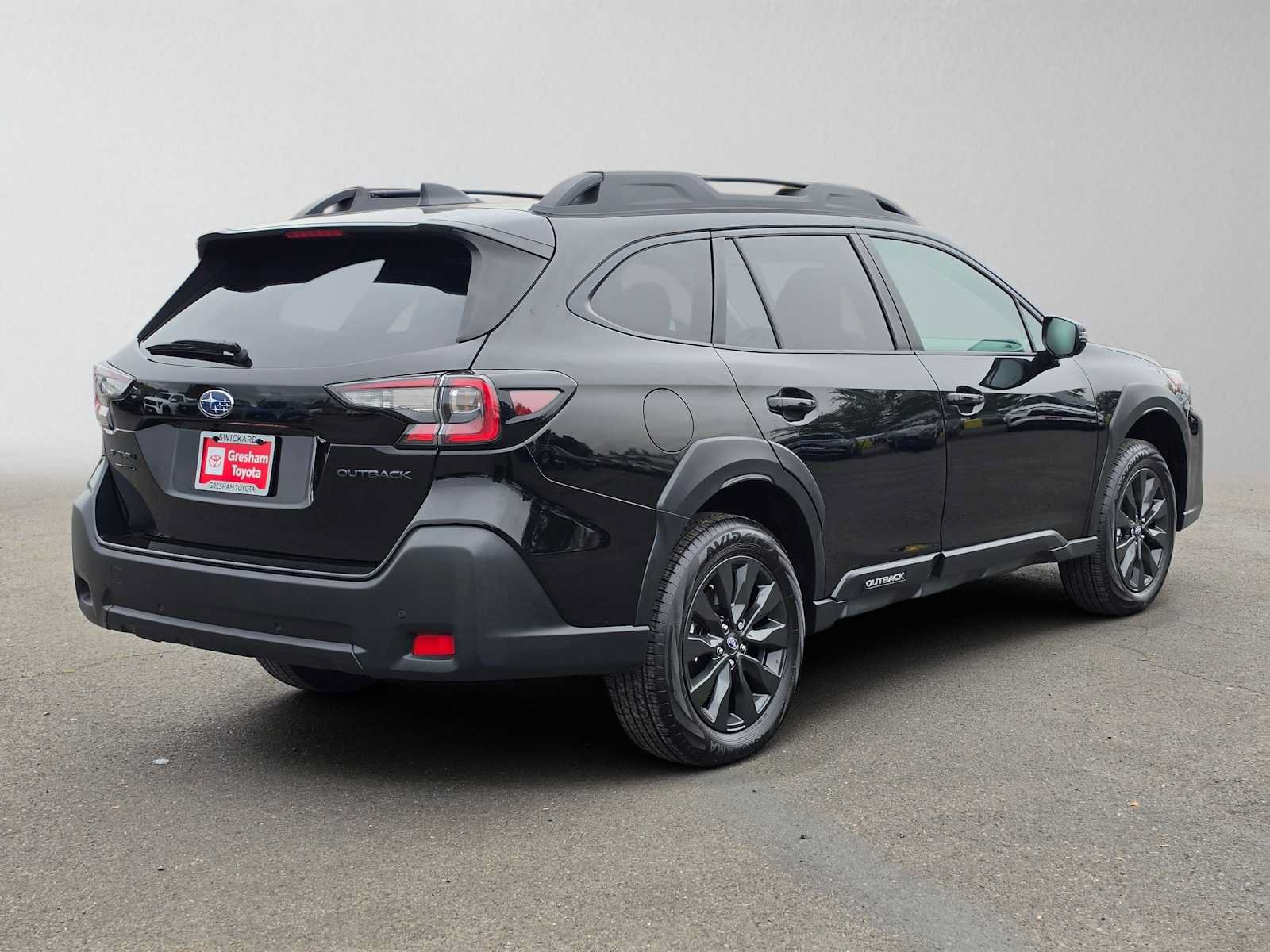 Used 2025 Subaru Outback Onyx Edition AWD/4WD image 3