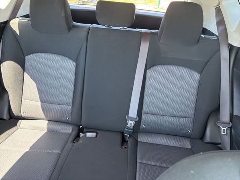 Used 2025 Kia Soul LX w/ LX Technology Package FWD image 37