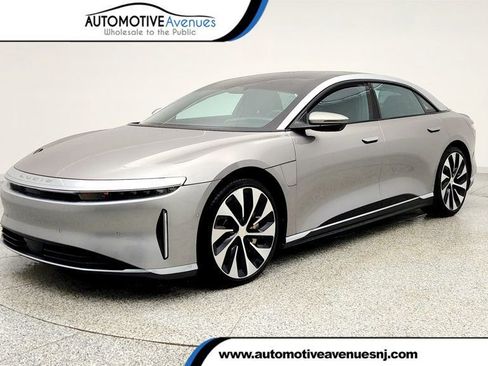 Used 2024 Lucid Air Touring image 1