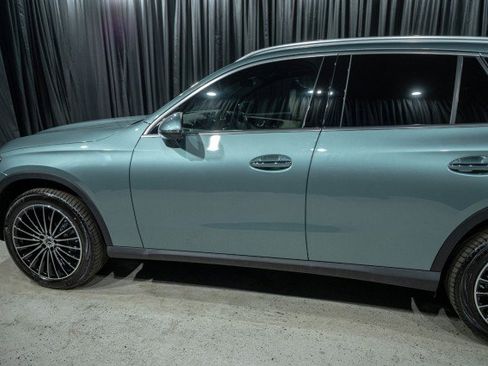 New 2026 Mercedes-Benz GLC 300 image 5