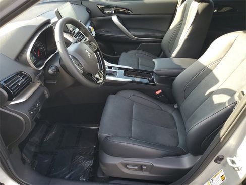 New 2025 Mitsubishi Eclipse Cross SE image 5