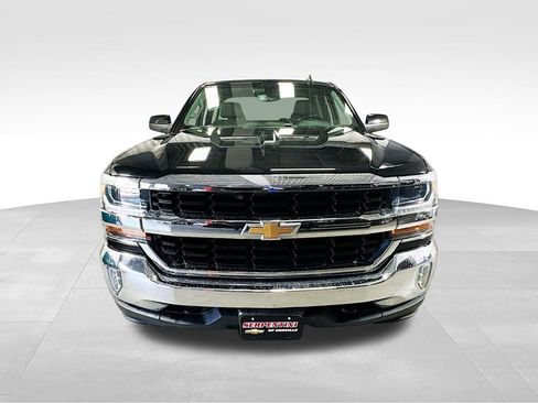 Used 2017 Chevrolet Silverado 1500 LT w/ All Star Edition AWD/4WD image 4