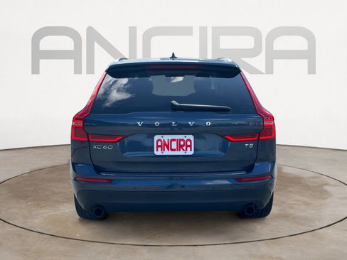 Used 2021 Volvo XC60 T5 Momentum w/ Protection Package Premier FWD image 9