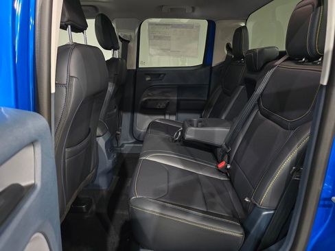 New 2025 Ford Maverick Lobo image 32