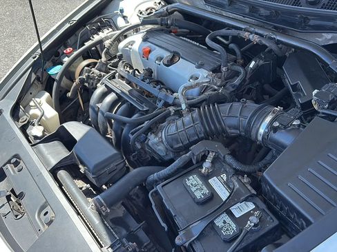 Used 2012 Honda Accord EX-L image 24