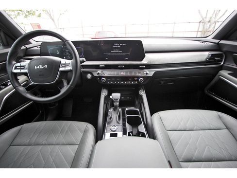 Certified 2024 Kia Telluride EX X-Line AWD/4WD image 11