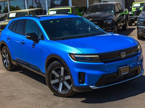 Used 2025 Honda Prologue Touring image 2