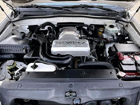Used 2003 Toyota 4Runner SR5 image 32