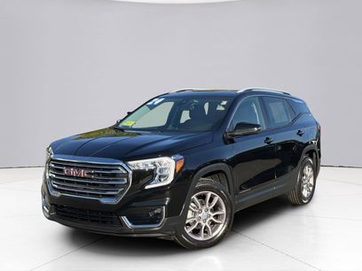 Used 2024 GMC Terrain SLT w/ Infotainment Package II