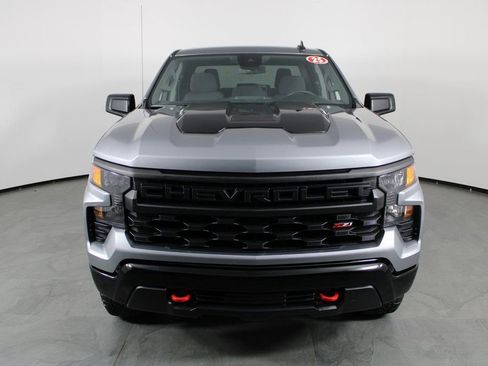 Used 2025 Chevrolet Silverado 1500 Custom Trail Boss image 11
