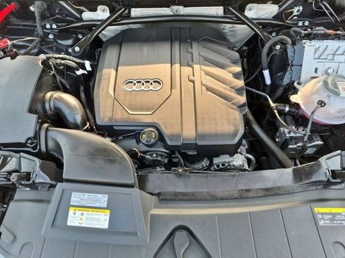 Used 2023 Audi Q5 2.0T Premium w/ Convenience Package AWD/4WD image 23