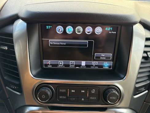 Used 2017 Chevrolet Suburban LT image 27