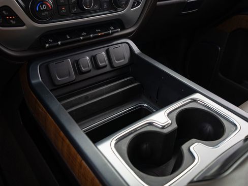 Used 2015 GMC Sierra 1500 SLT w/ Driver Alert Package image 27