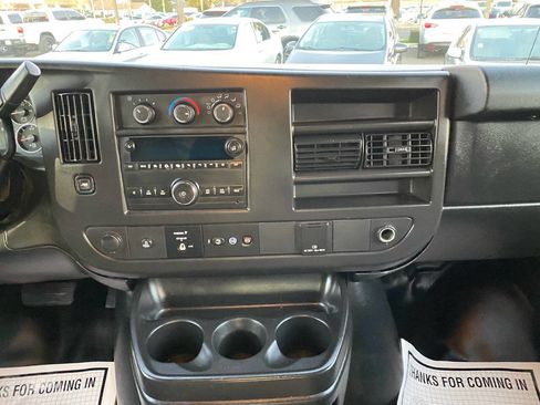 Used 2016 Chevrolet Express 2500 image 13