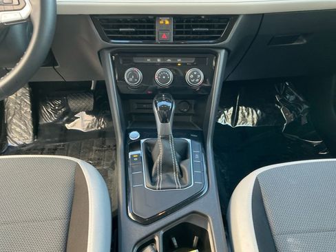 Used 2025 Volkswagen Taos S w/ Taos MDO Package image 11